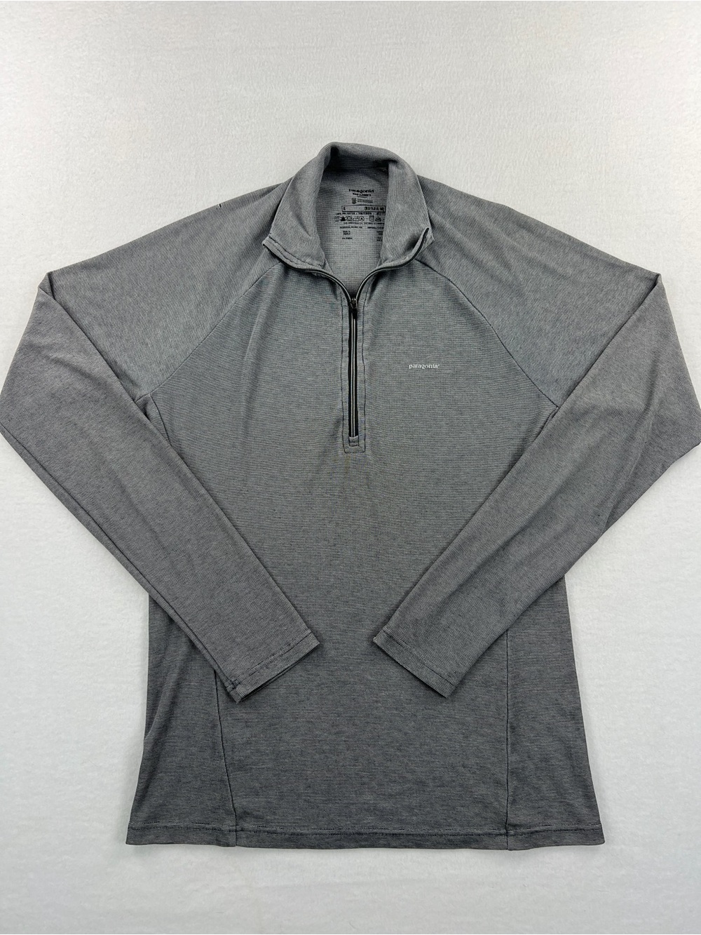 Patagonia Mens Capilene 2 Lightweight Gray Long Sleeve 1/4 Zip Pullover Size S